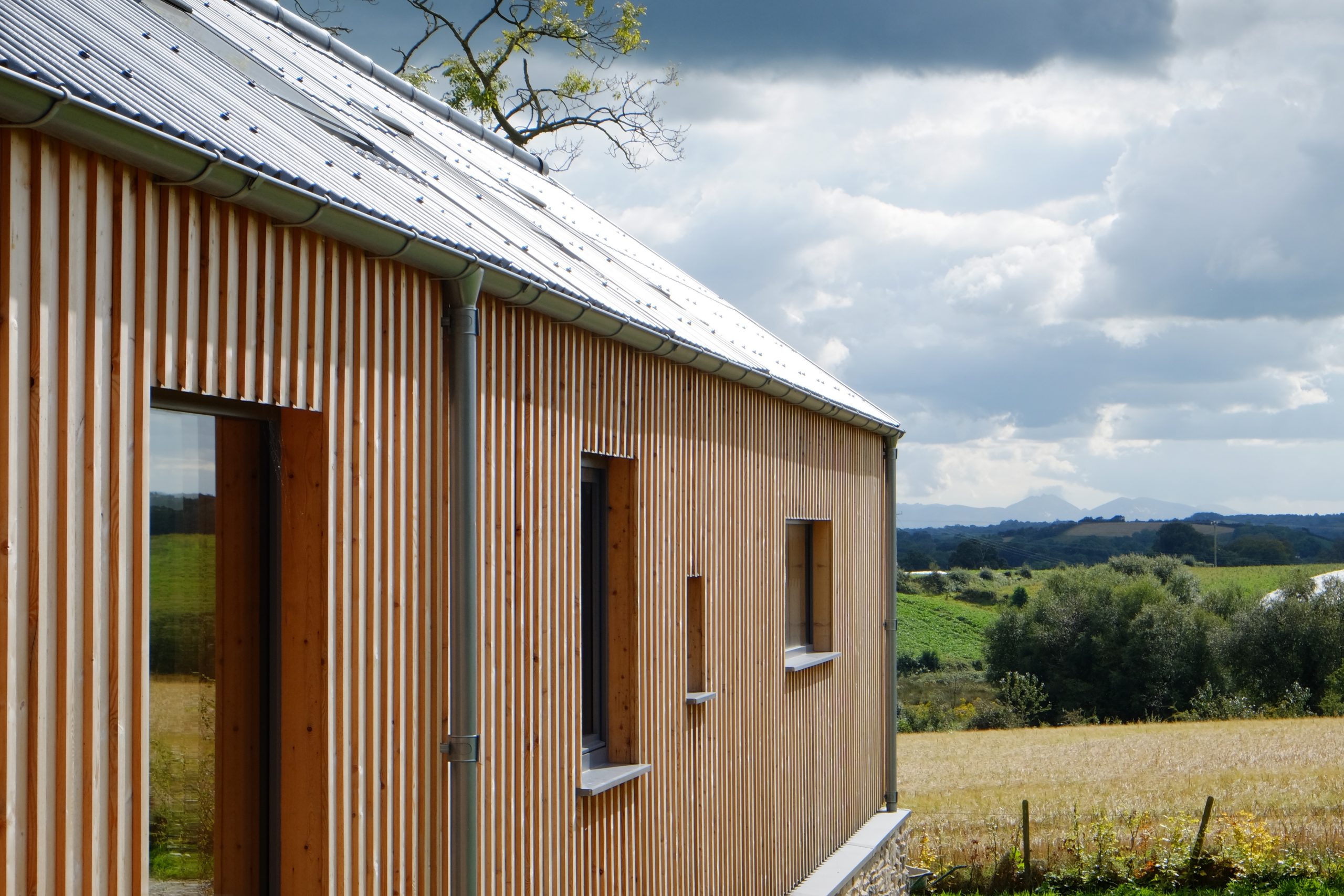 G-frame Structures, CLT, Cross Laminated Timber, Glulam, Hybrid Frame, barn conversion, renovation, private home